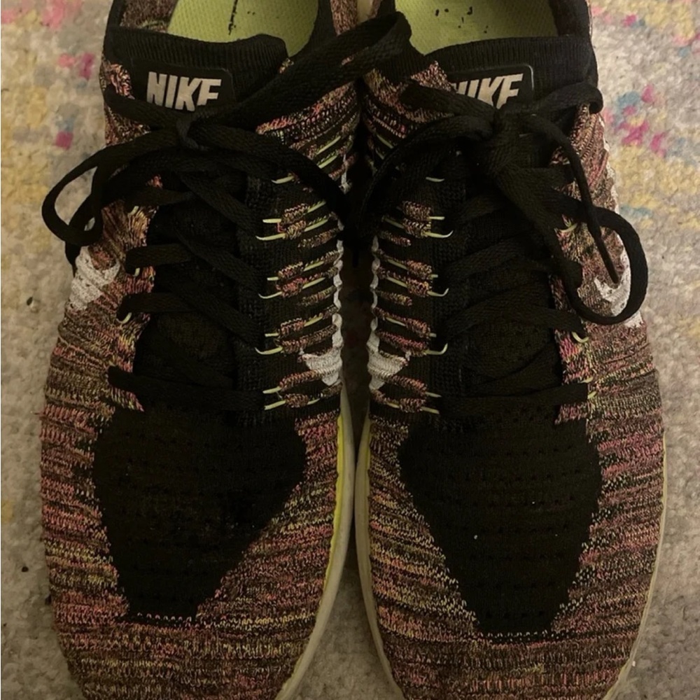 Nike Men’s Black and Pink Athletic Shoes